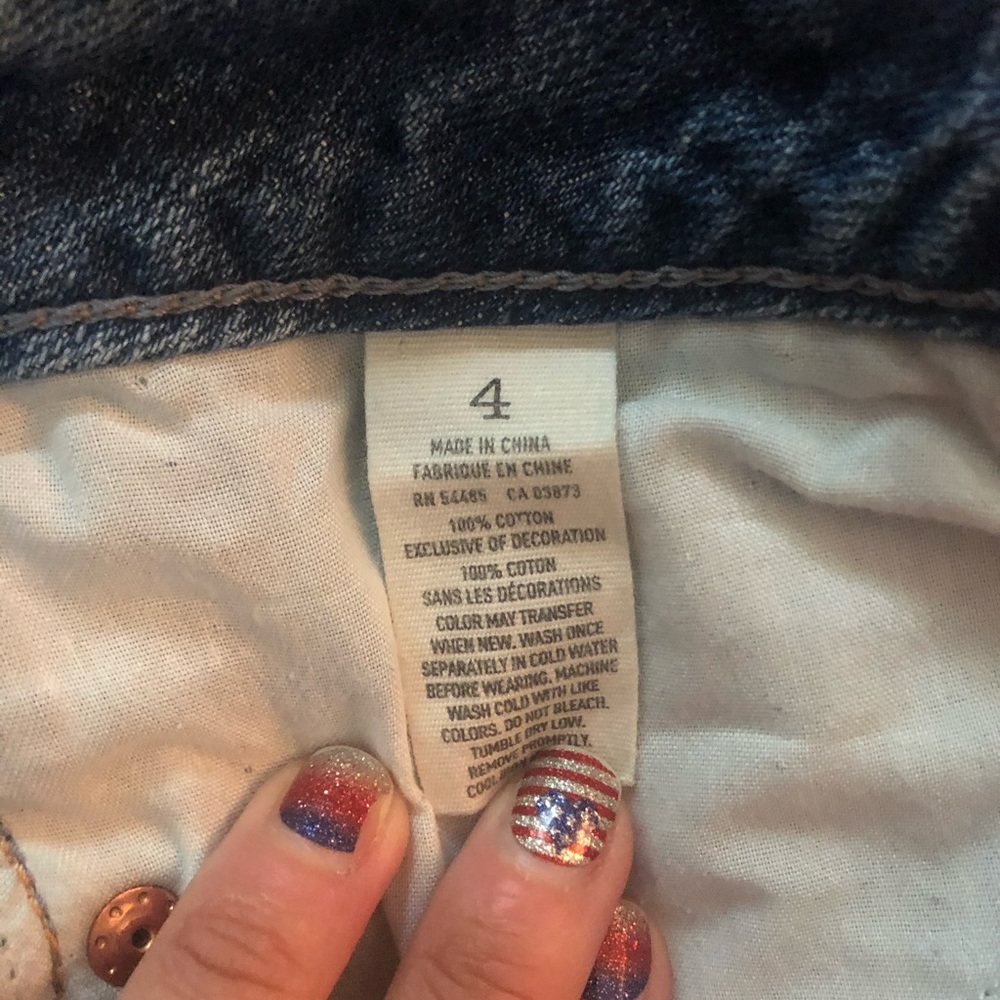 AE Denim Short - Picture 5 of 5